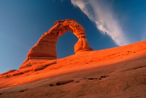 een van de velen bogen (arches) | Arches National Park