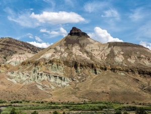 de Sheep Rock in het John Day Fossil Beds National Monument | Painted Hills